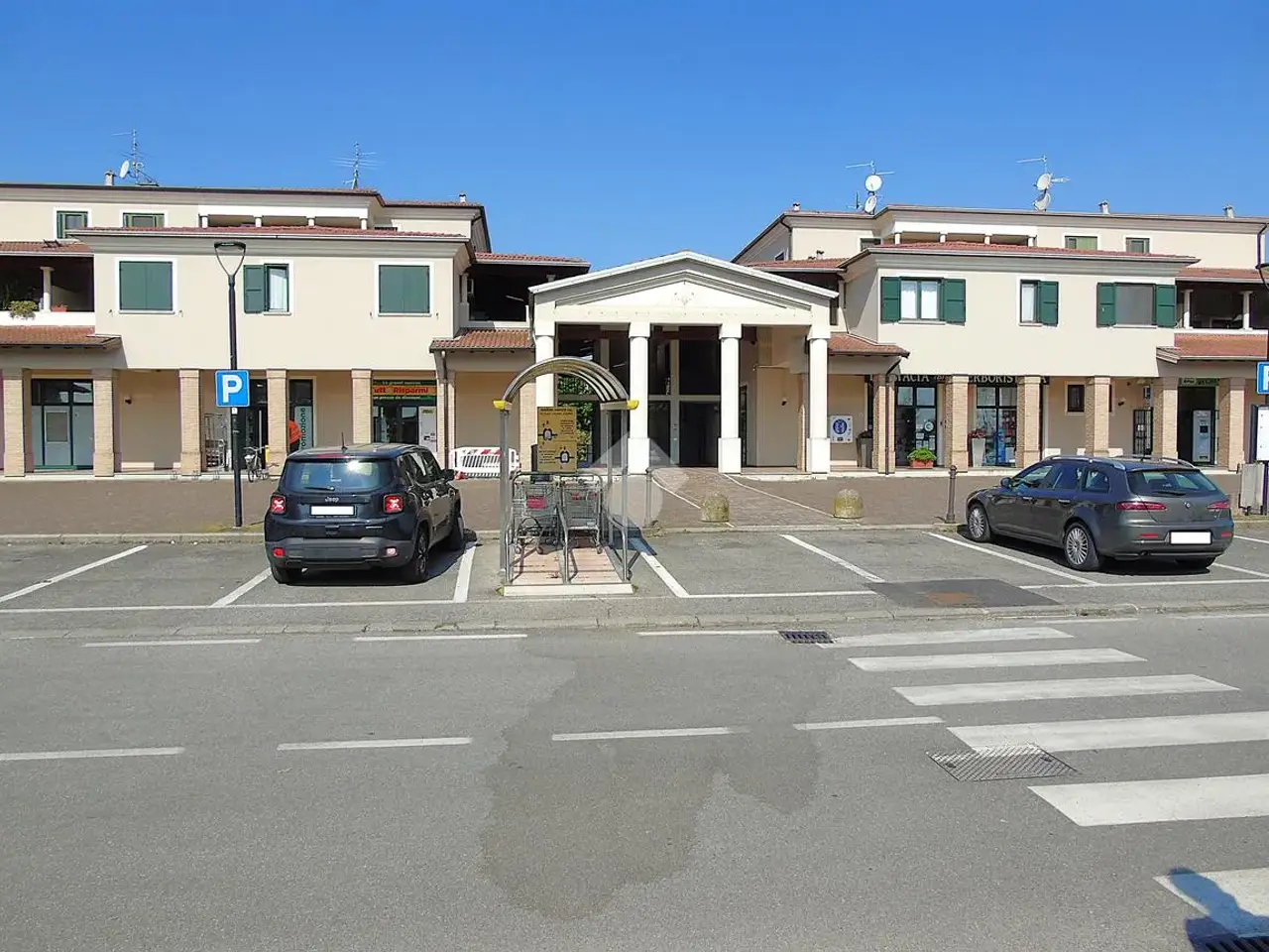 Negozio in Piazzetta a.B. Michelangeli 3, Poncarale, {3} - Foto 1