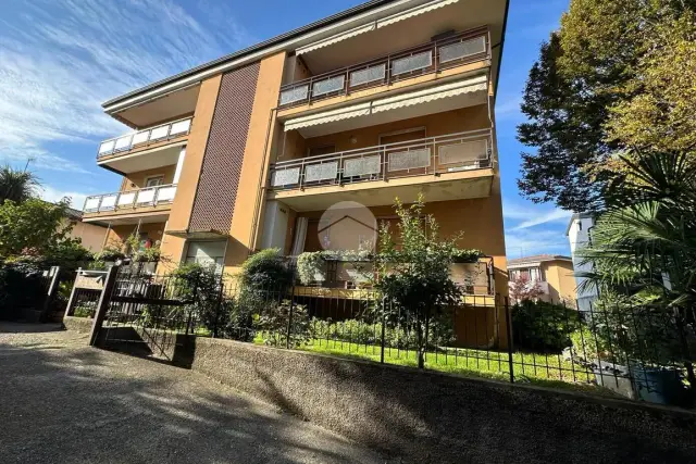 Dreizimmerwohnung in Via Gramsci, Desenzano del Garda - Foto 1