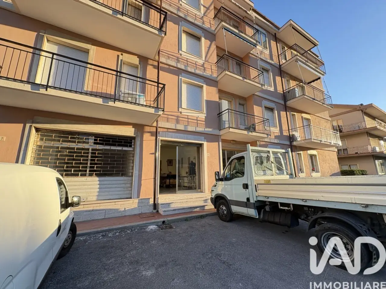 Negozio in Via Romana 89, Ceriale, {3} - Foto 1