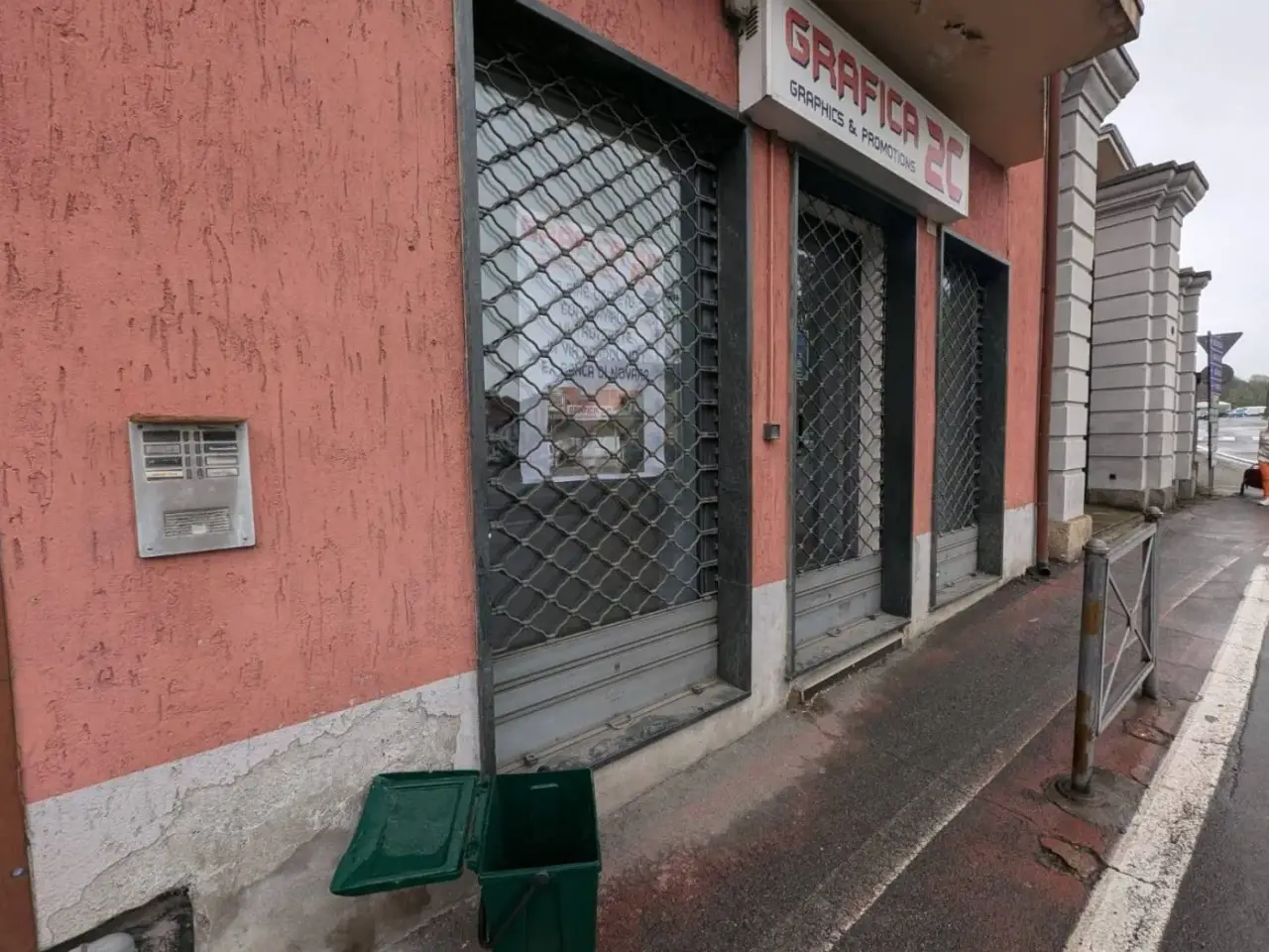 Locale commerciale in Via Cesare Vercellone, Cavaglia', {3} - Foto 1