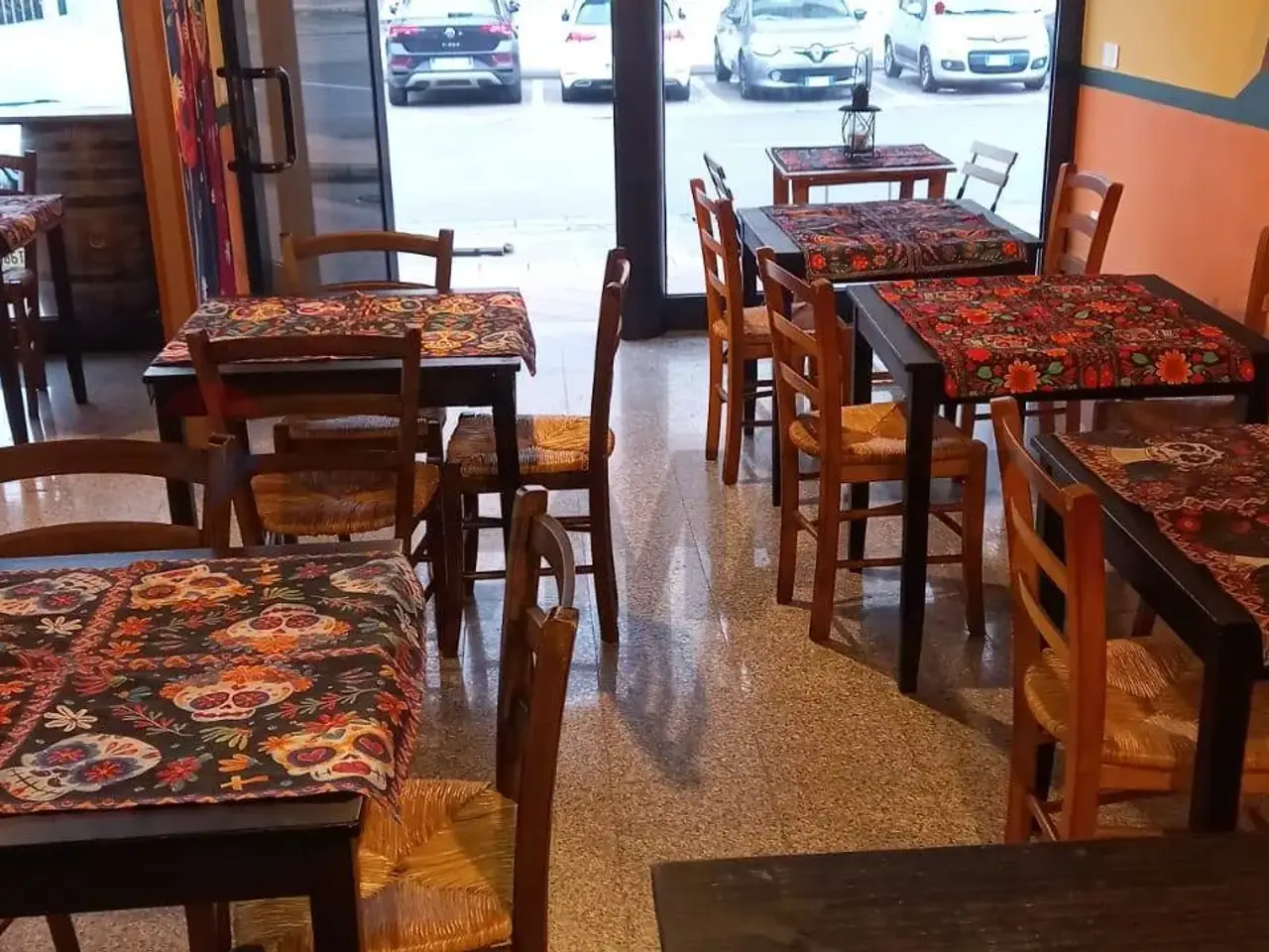 Negozio in Via Doninzetti 1, Poggio A Caiano, {3} - Foto 1