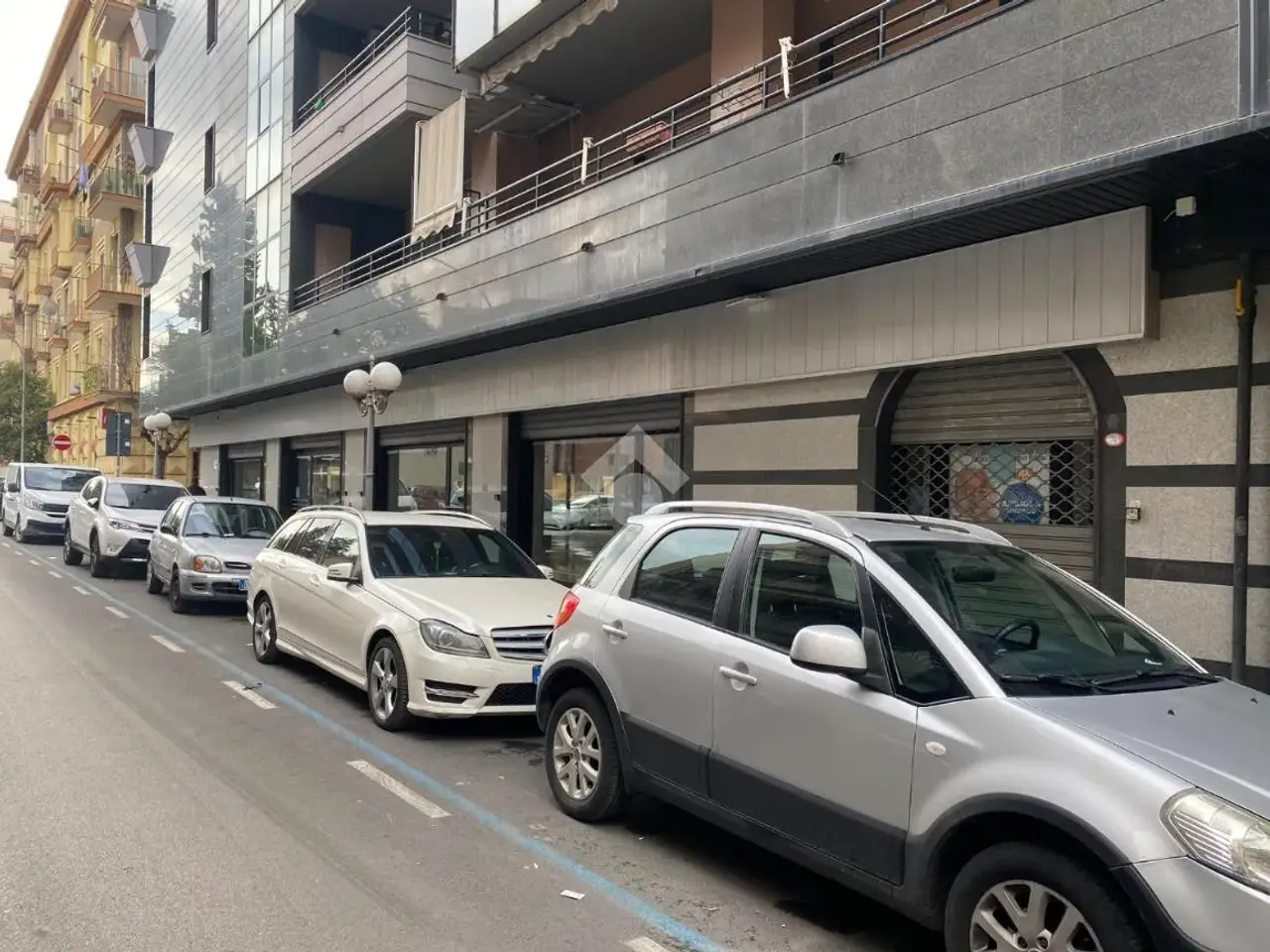 Negozio in Via Monte Sabotino 50, Foggia, {3} - Foto 1