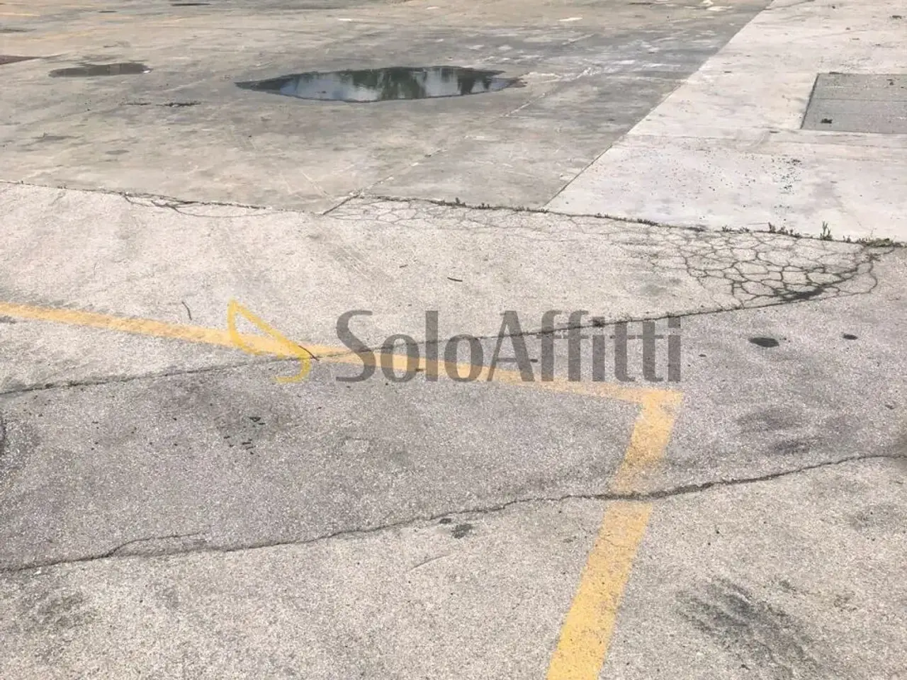 Capannone in Viale Europa, Spoltore, {3} - Foto 2