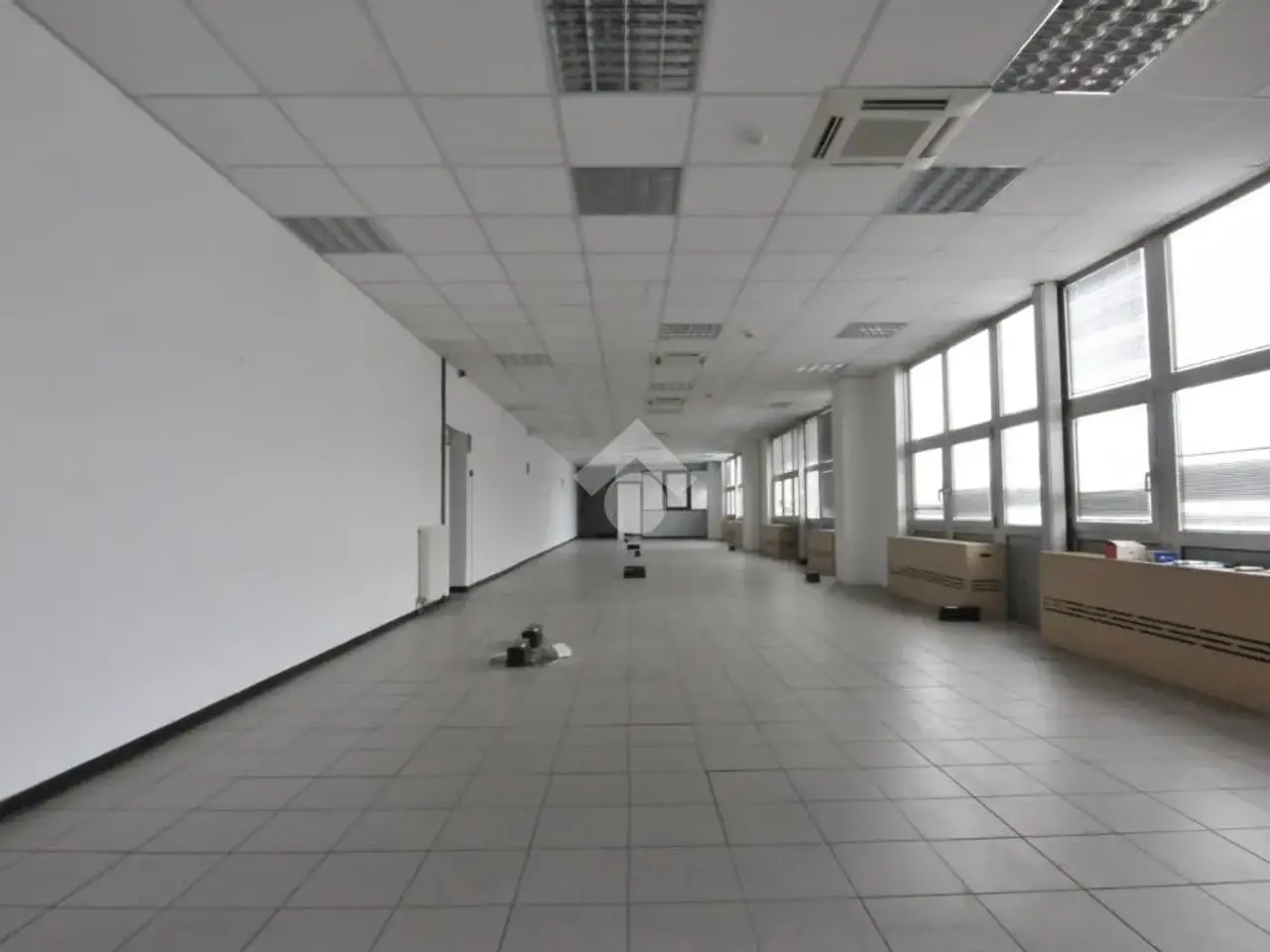 Magazzino in Via G. di Vittorio 21, Castel Maggiore, {3} - Foto 1