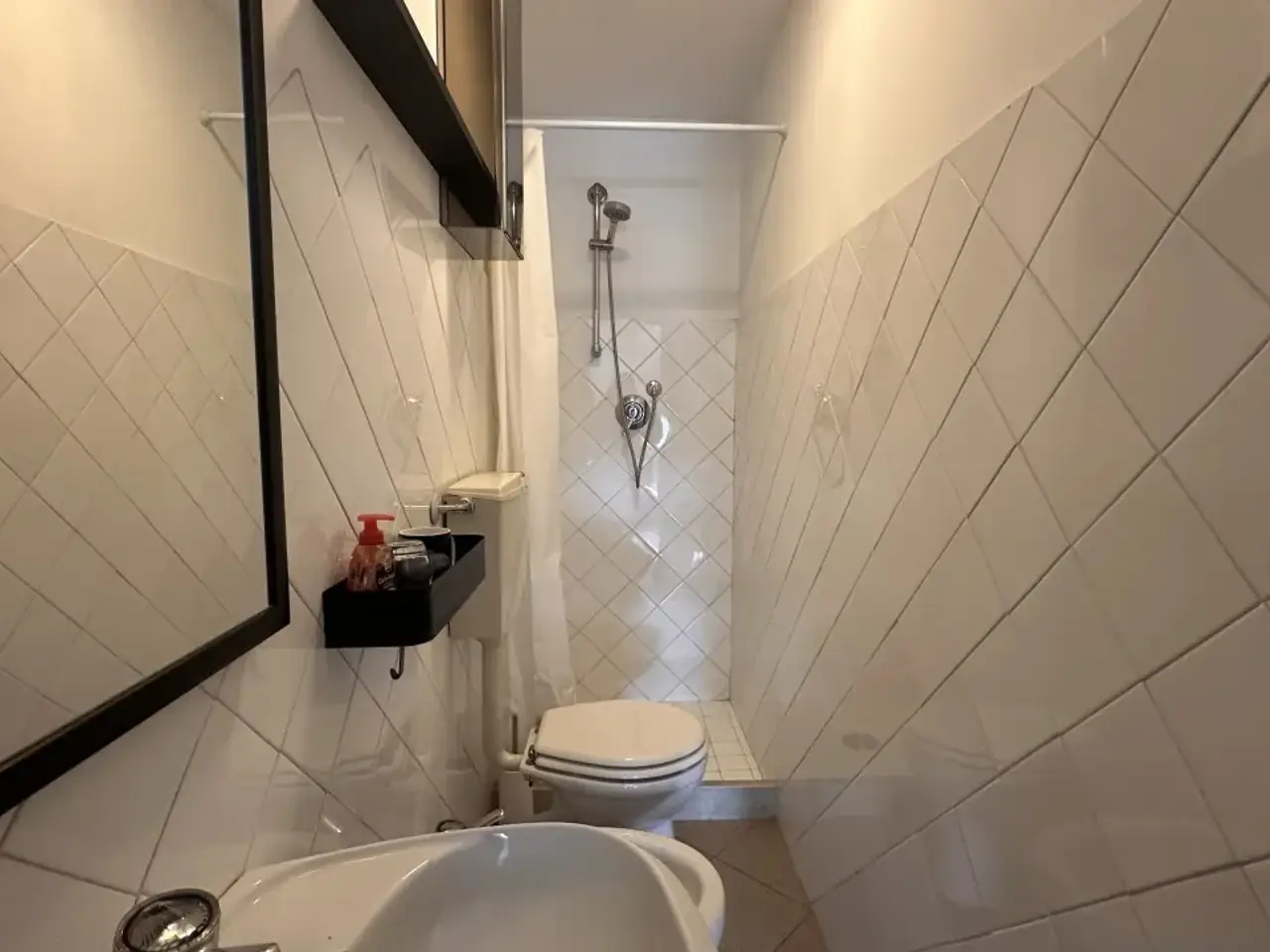 Negozio in Via delle Azalee 27, Camaiore, {3} - Foto 2