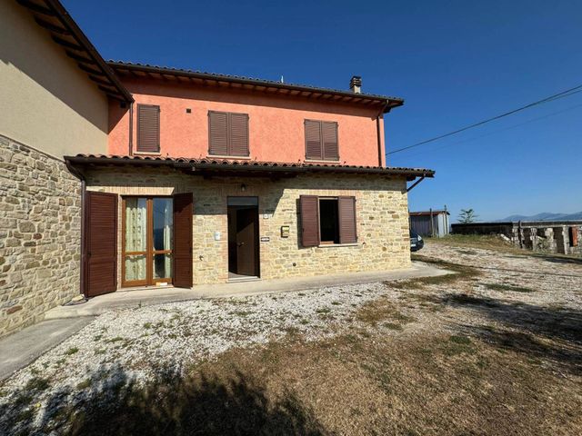 Villa in Via Monte Peia, Gualdo Tadino - Foto 1