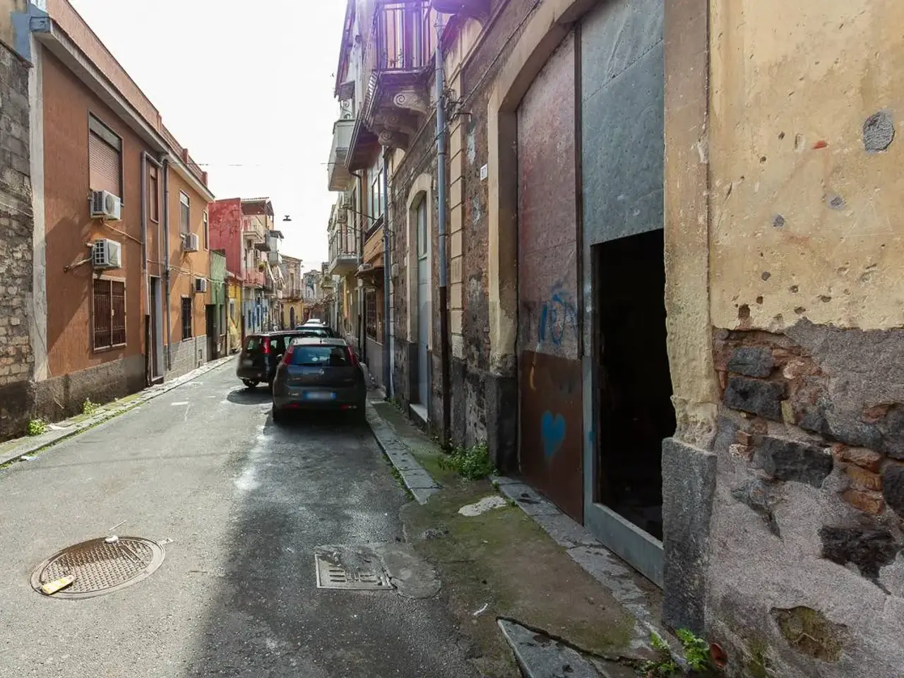 Magazzino in Via Curia 85, Catania, {3} - Foto 2