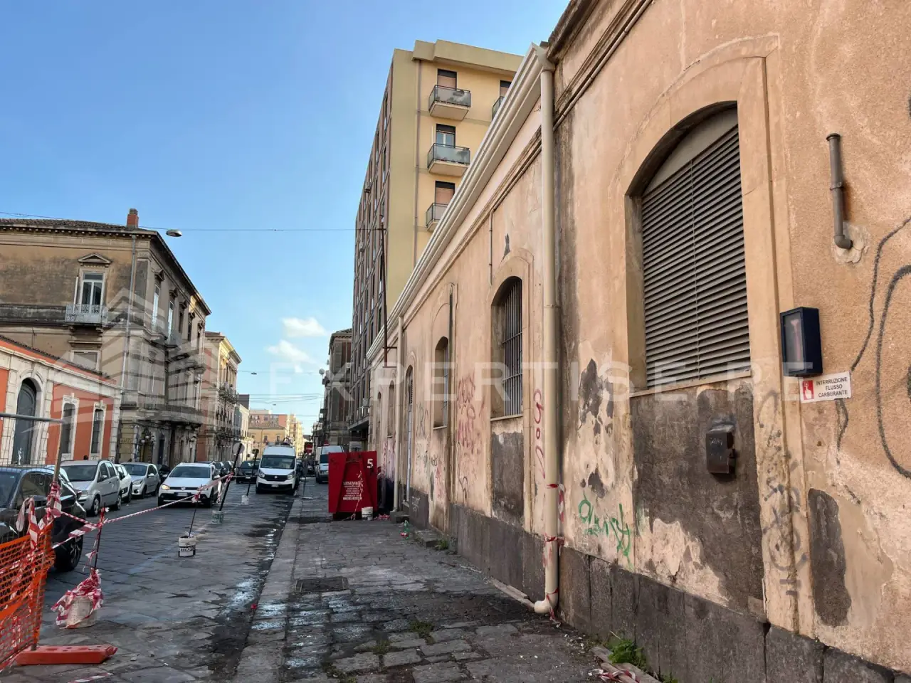 Capannone in Via Francesco Crispi 131, Catania, {3} - Foto 2