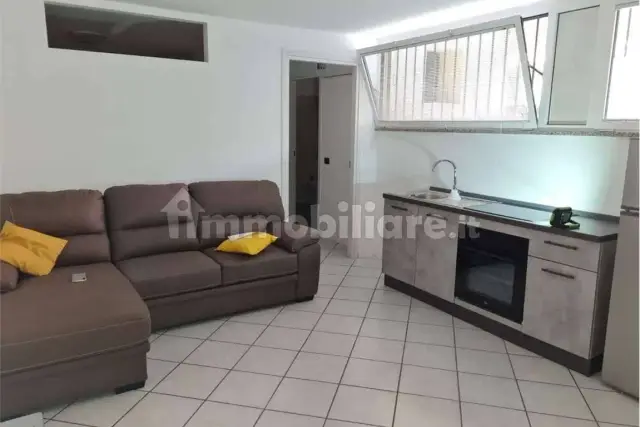 2-room flat in Via Guglielmo Marconi, 7, Gorgonzola - Photo 1