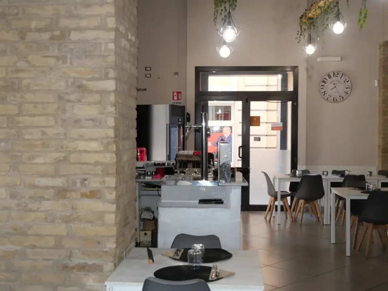 Ristorante in Viale Gabriele d'Annunzio, Pescara, {3} - Foto 2