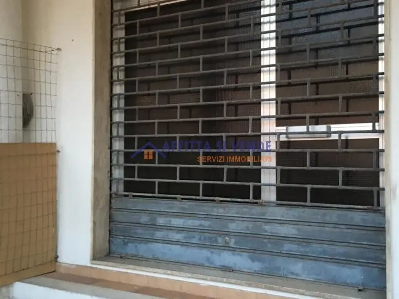 Negozio in Via Filippo Juvara 1, Siracusa, {3} - Foto 2