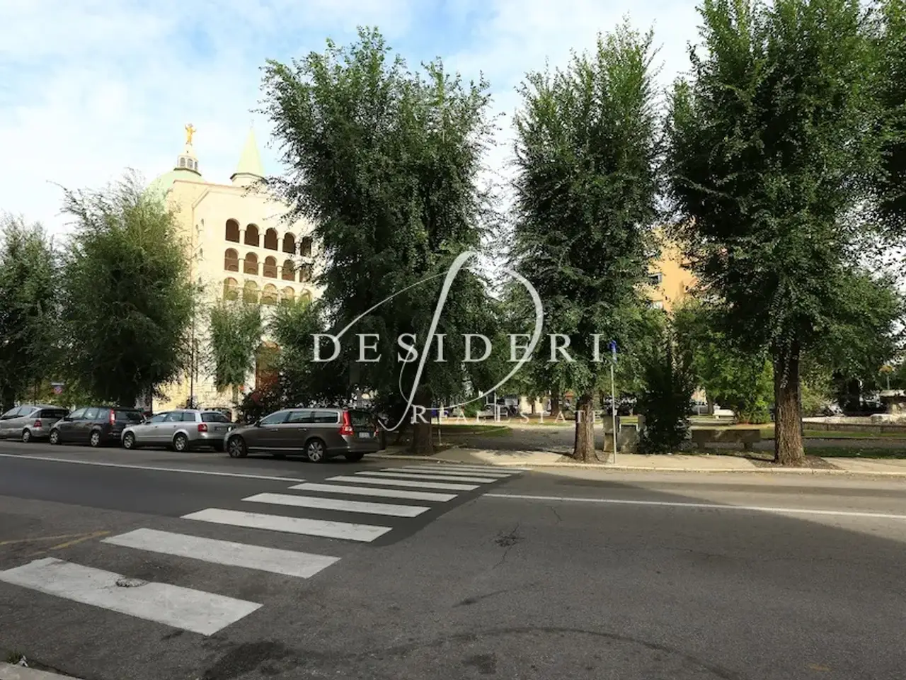 Locale commerciale in Via della Pace  58100 Grosseto, Grosseto, {3} - Foto 1