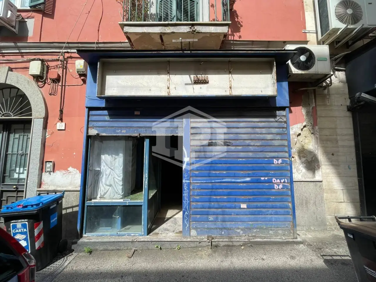 Negozio in Via Giusso 35, Napoli, {3} - Foto 1