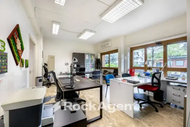 Büro in Viale Isacco Newton 62, Roma - Foto 1