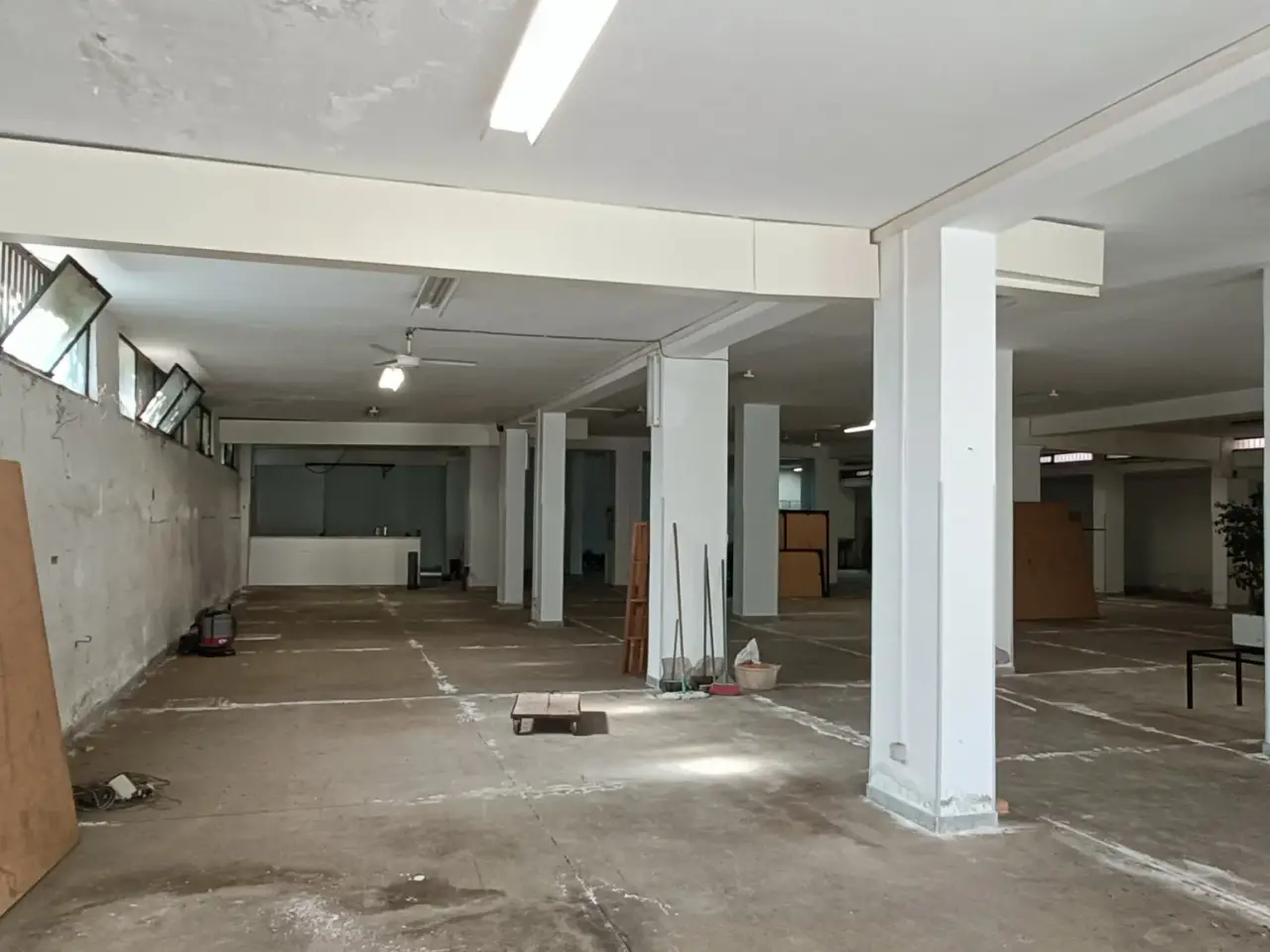 Magazzino in Via del Progresso, Lamezia Terme, {3} - Foto 2