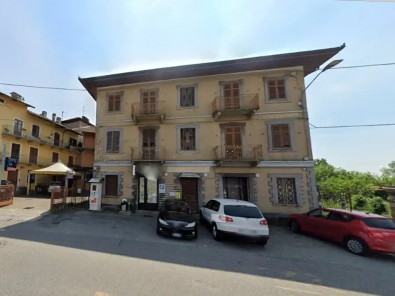 Negozio in Via Pettinengo 48, Biella, {3} - Foto 1