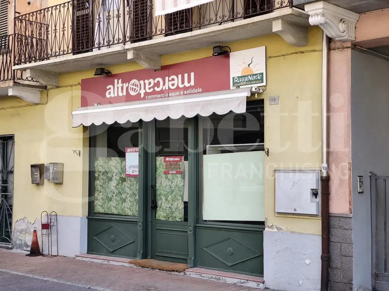 Negozio in Piazza Gramsci  12, Cossato, {3} - Foto 1