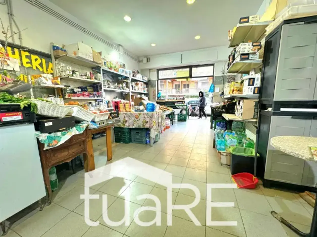 Negozio in Via Nostra Signora di Lourdes, Roma, {3} - Foto 2