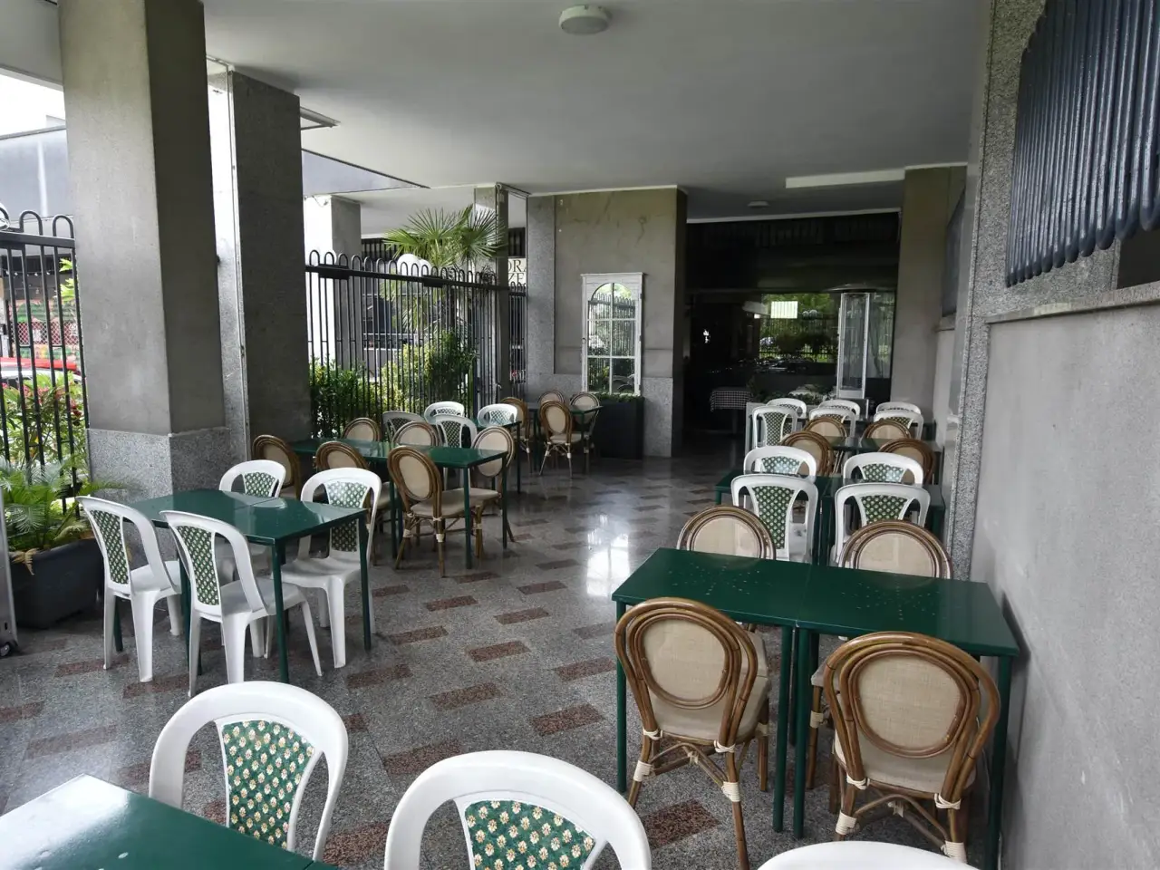 Ristorante in Via Moncucco, Milano, {3} - Foto 1