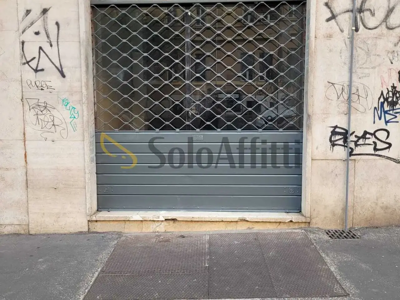 Negozio in Via Monza, Roma, {3} - Foto 2
