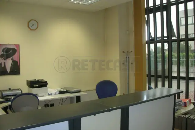 insertion image