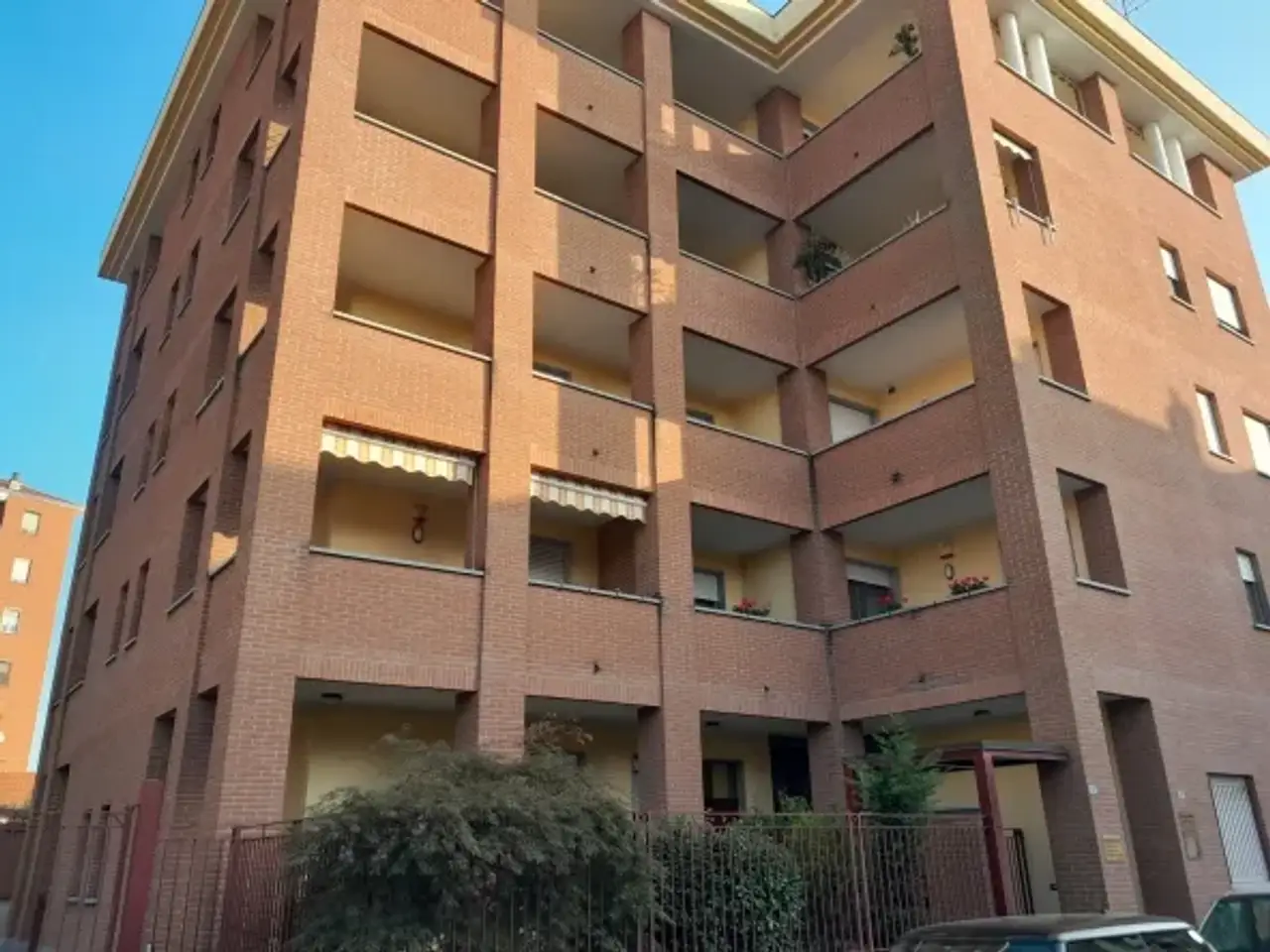 Esercizio commerciale in Novara, Piemonte, 28100, Italia, Novara, {3} - Foto 1