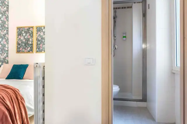 insertion image