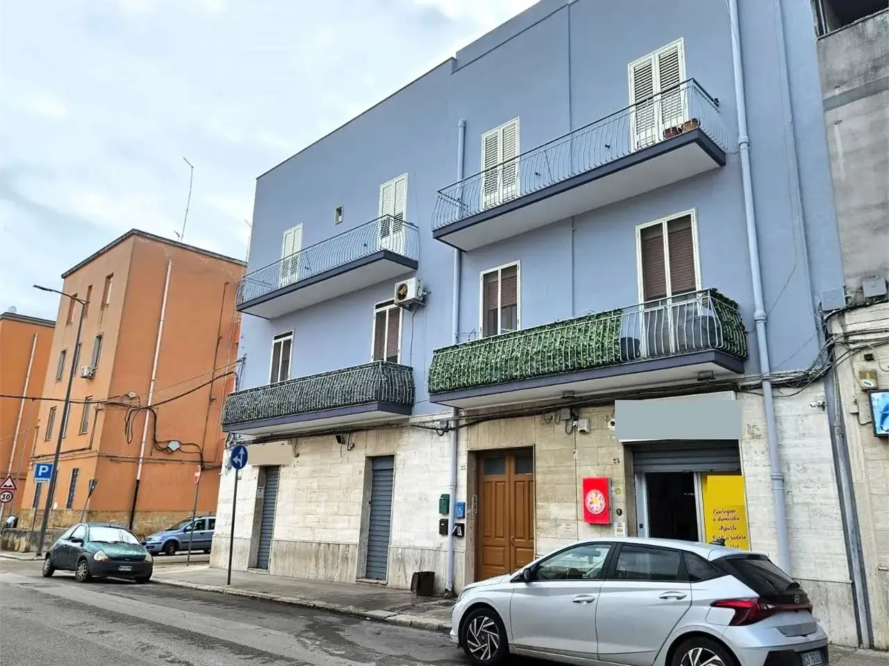 Locale commerciale in , Brindisi, {3} - Foto 2