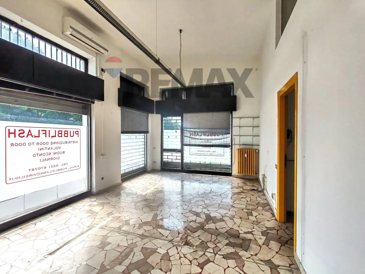 Ufficio in Via Giordano Bruno 44, Busto Arsizio, {3} - Foto 1