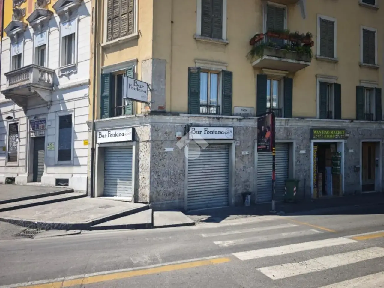 Negozio in Piazzale della Repubblica 21, Brescia, {3} - Foto 1