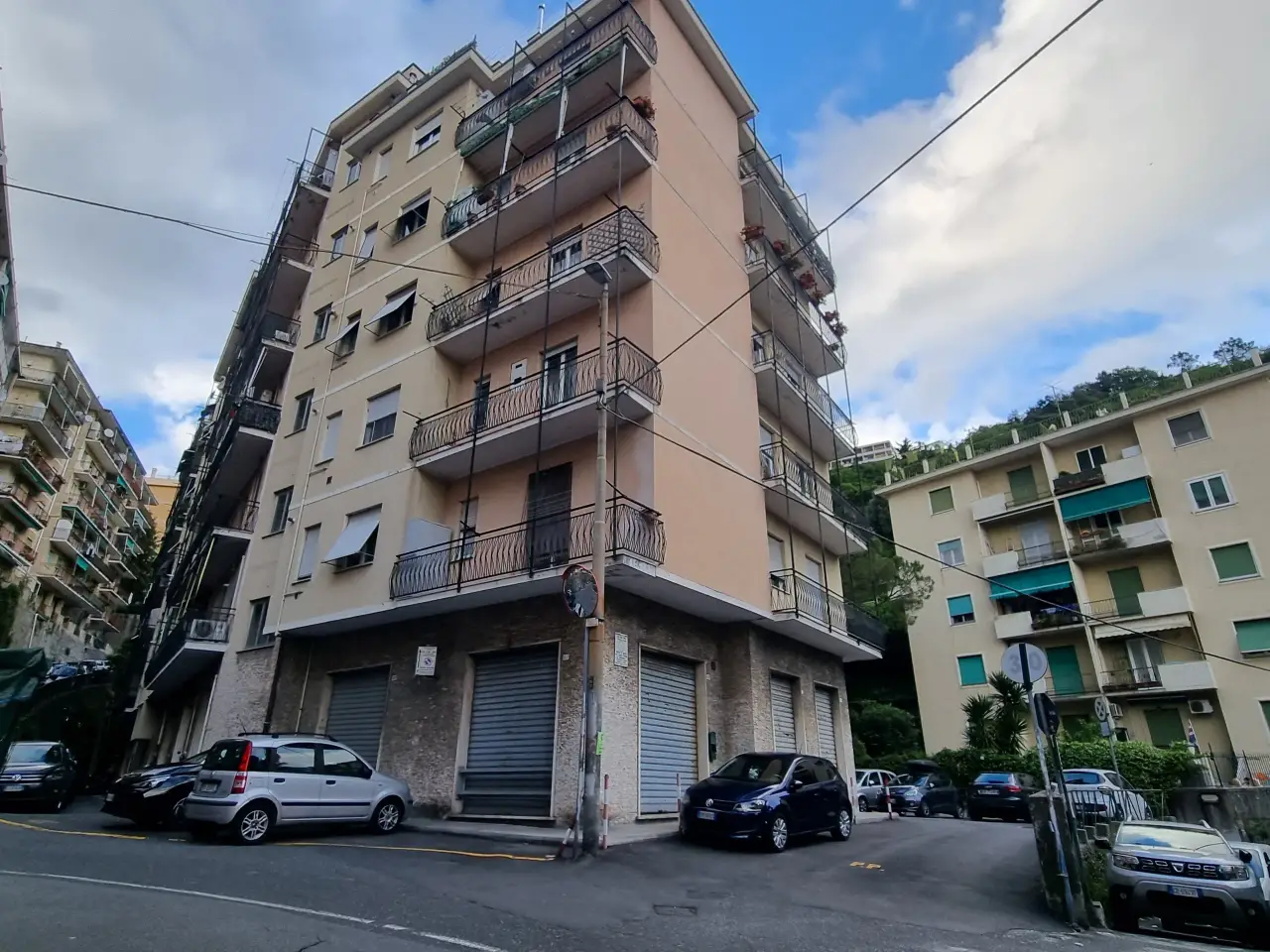 Palazzina commerciale in Via Aurelio Robino 69b, Genova, {3} - Foto 2