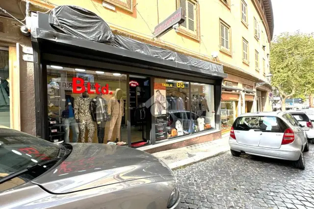 Negozio in Via Paola, Frascati - Foto 1