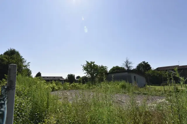 Terreno edificabile in Via Cartiera, Rossano Veneto - Foto 1