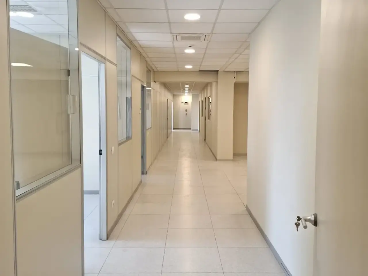 Ufficio in Via Enrico Fermi, Verona, {3} - Foto 1
