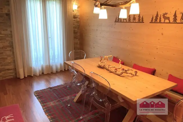 3-room flat in Via Brigata Sassari, Asiago - Photo 1