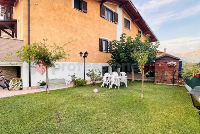 Villa a schiera in {3}, Via degli Appennini 10 - Foto 1