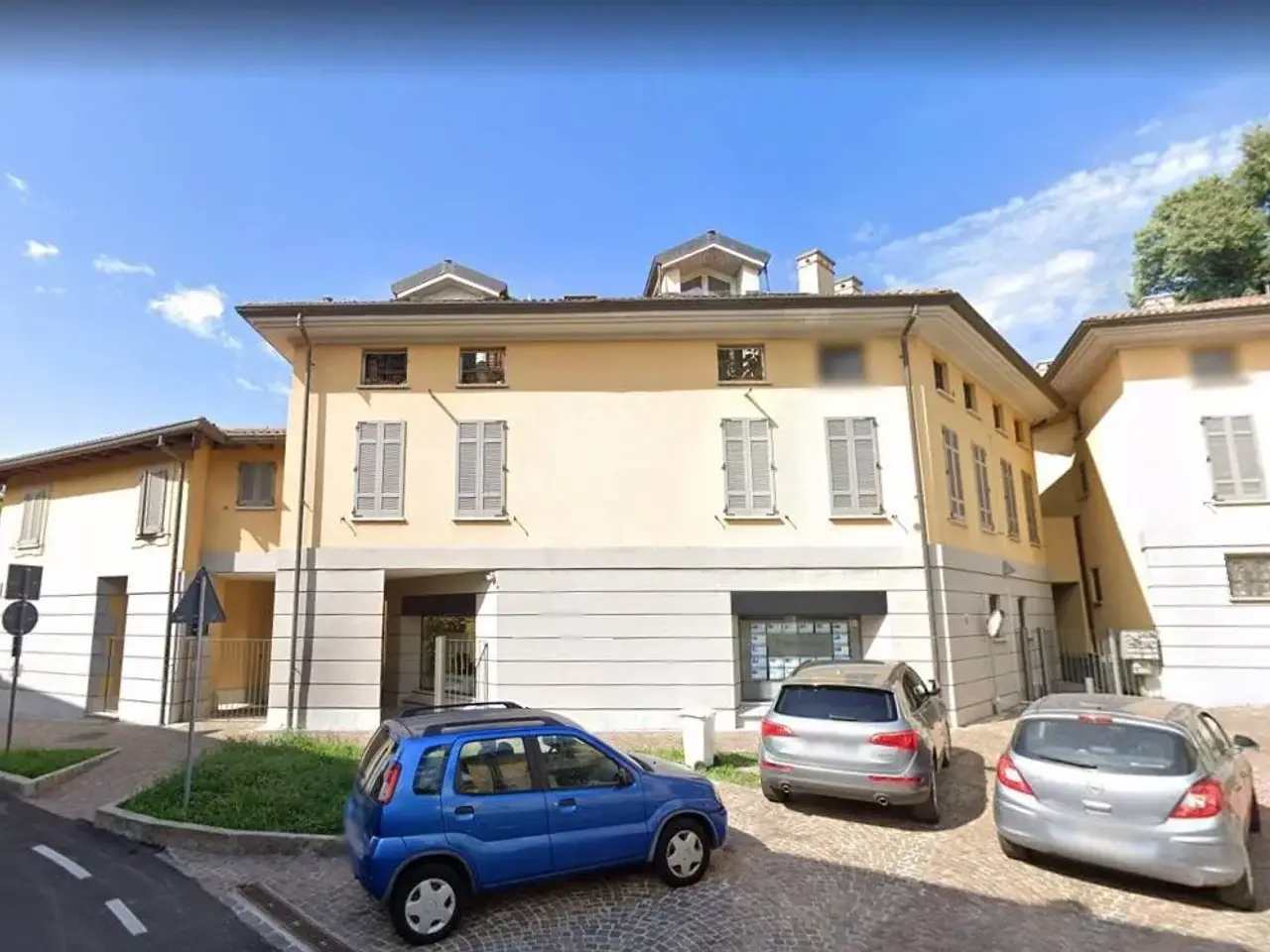 Ufficio in Via Monte Grappa, Arcore, {3} - Foto 2