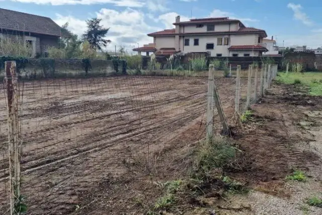 Baugrundstück in Via Avisio, Nettuno - Foto 1