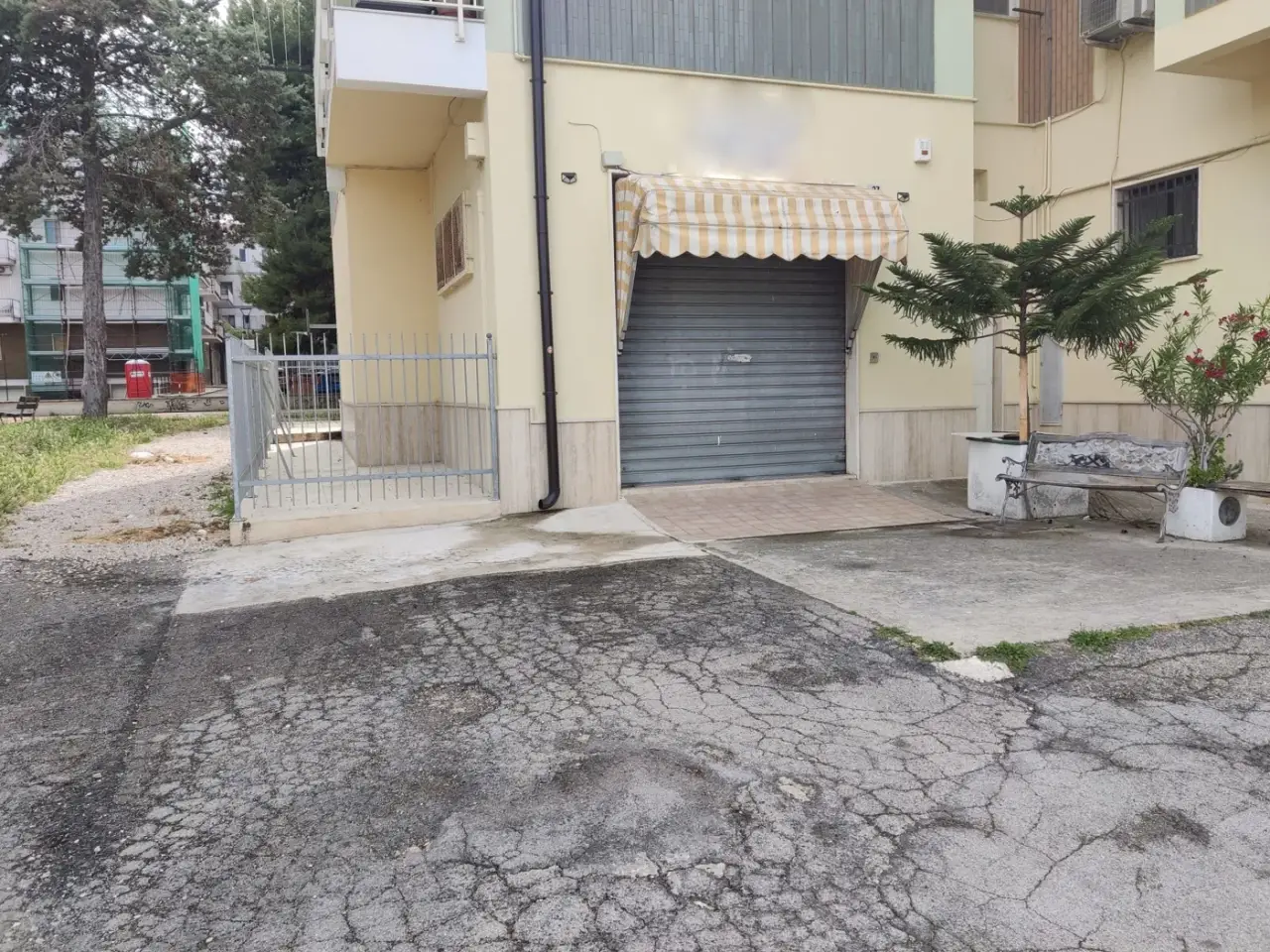 Negozio in Via Inghilterra, Termoli, {3} - Foto 2