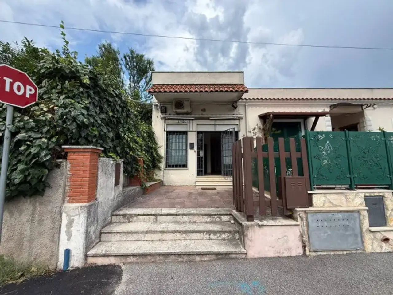 Negozio in Via di Casa Romana, San Cesareo, {3} - Foto 2