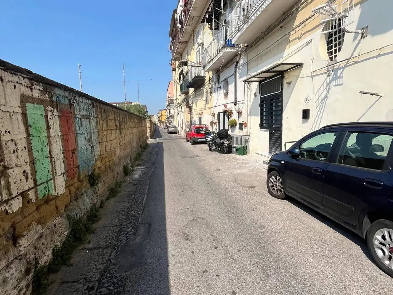 Negozio in Via Bernardo Quaranta 36, Napoli, {3} - Foto 2