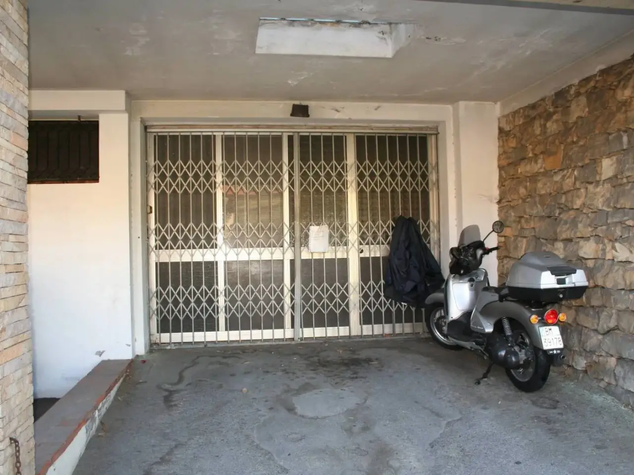 Magazzino in , Bordighera, {3} - Foto 1