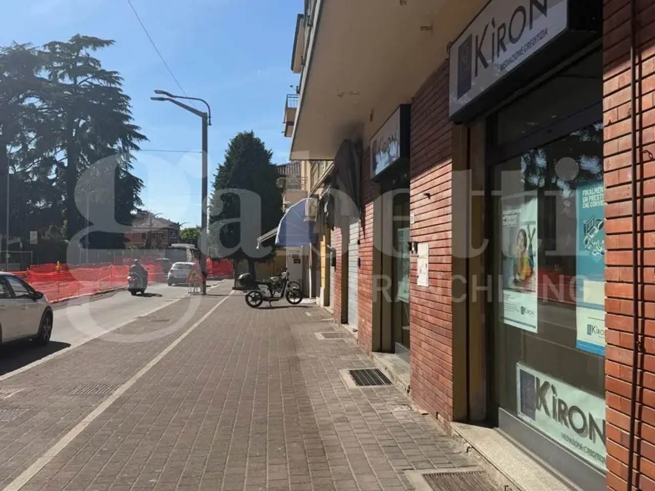 Negozio in Via Emilia Ponente 199 , Bologna, {3} - Foto 1