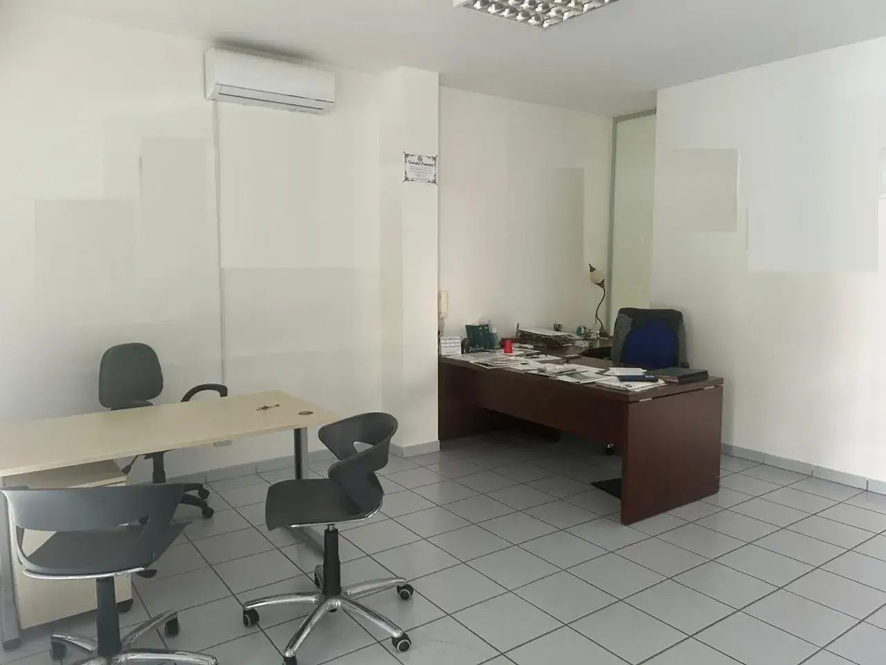 Ufficio in Via Parmenide Sc, Latina, {3} - Foto 1