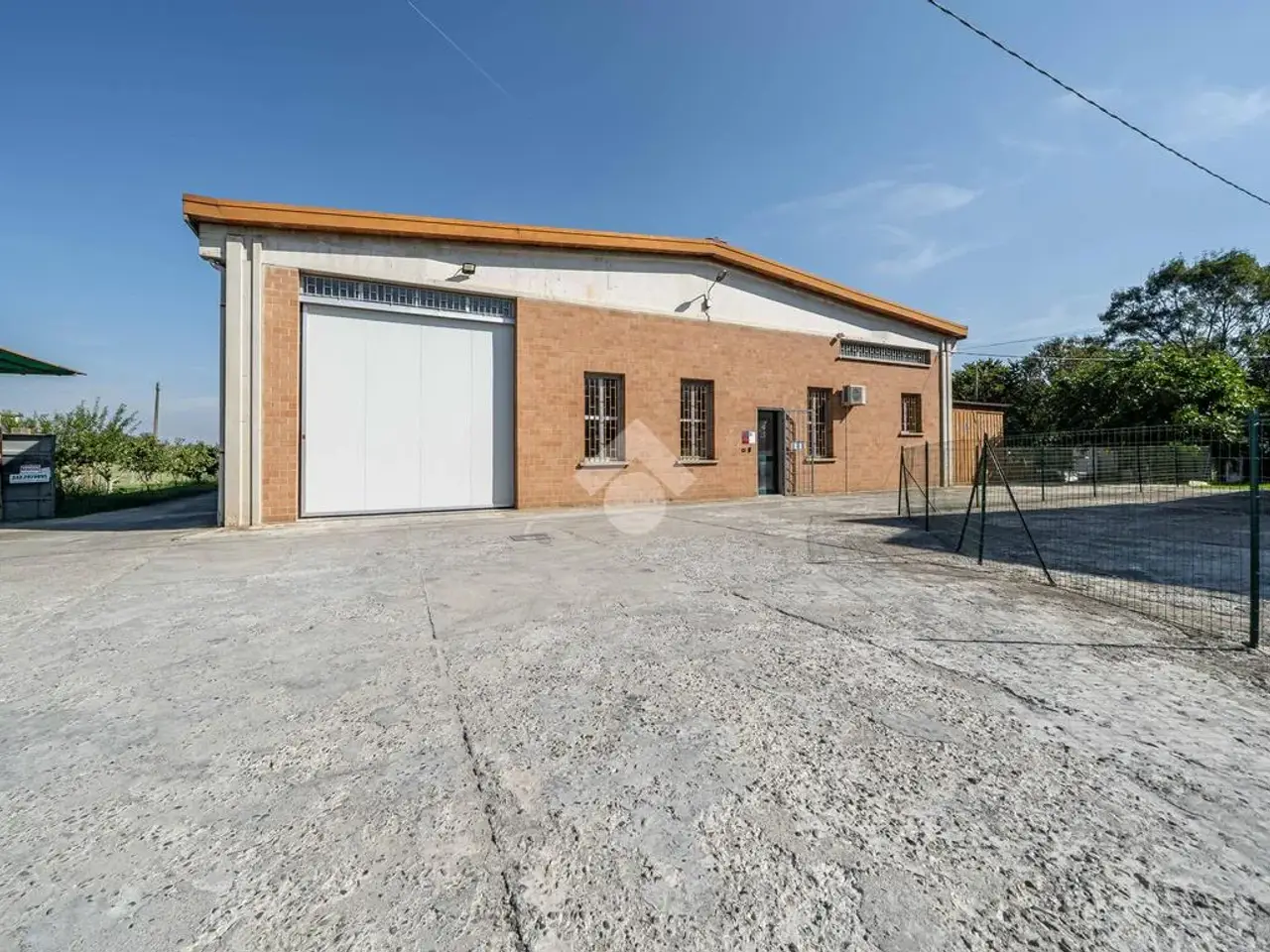 Capannone in Via N. Sauro 1, Bibbiano, {3} - Foto 1