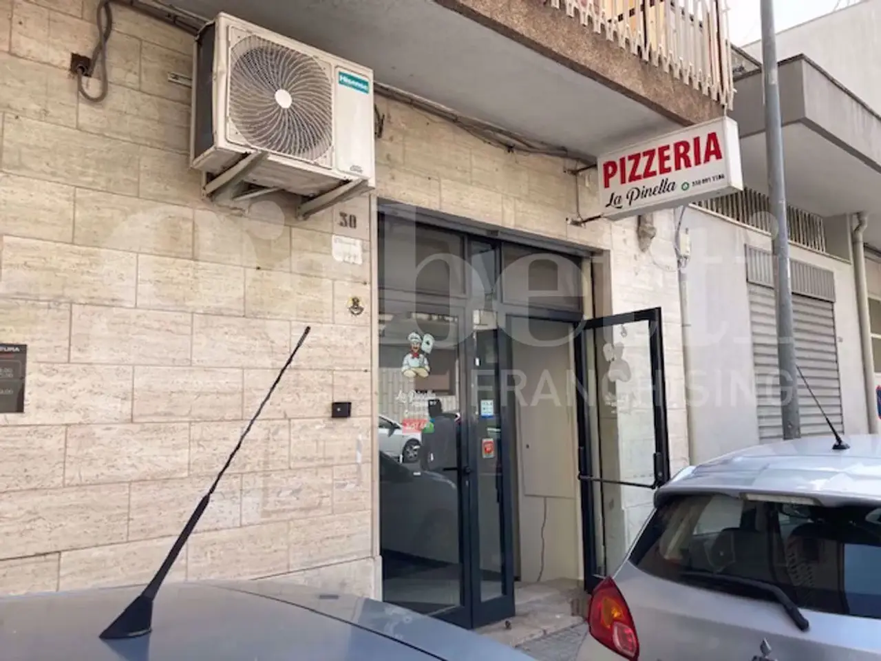 Negozio in Via Grazia Balsamo 30, Brindisi, {3} - Foto 2