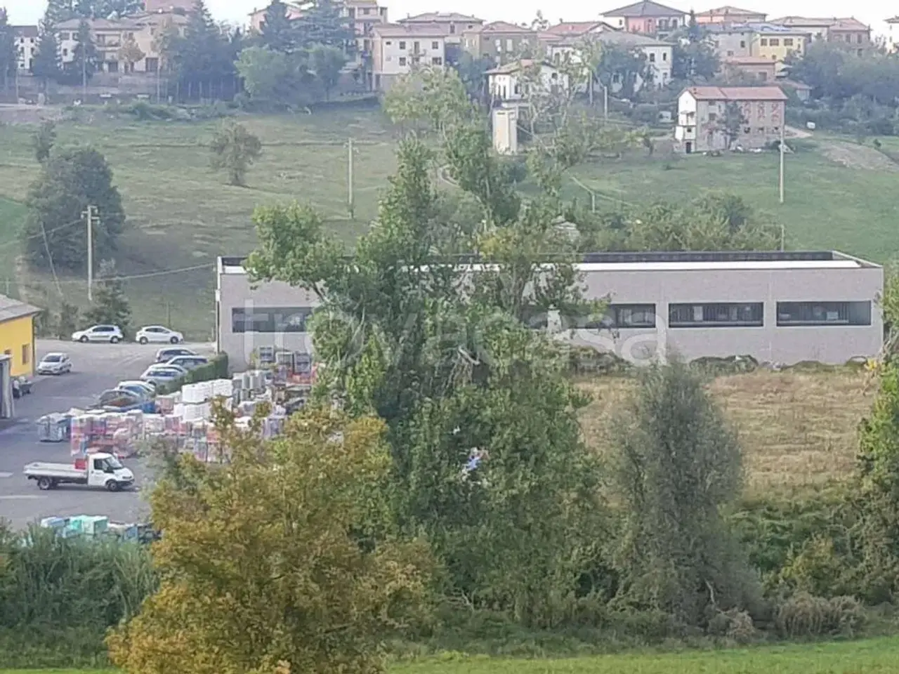 Capannone in Via dei Pini 1, Toano, {3} - Foto 2
