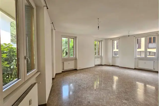 3-room flat in Via Museo Giovio, 1, Como - Photo 1