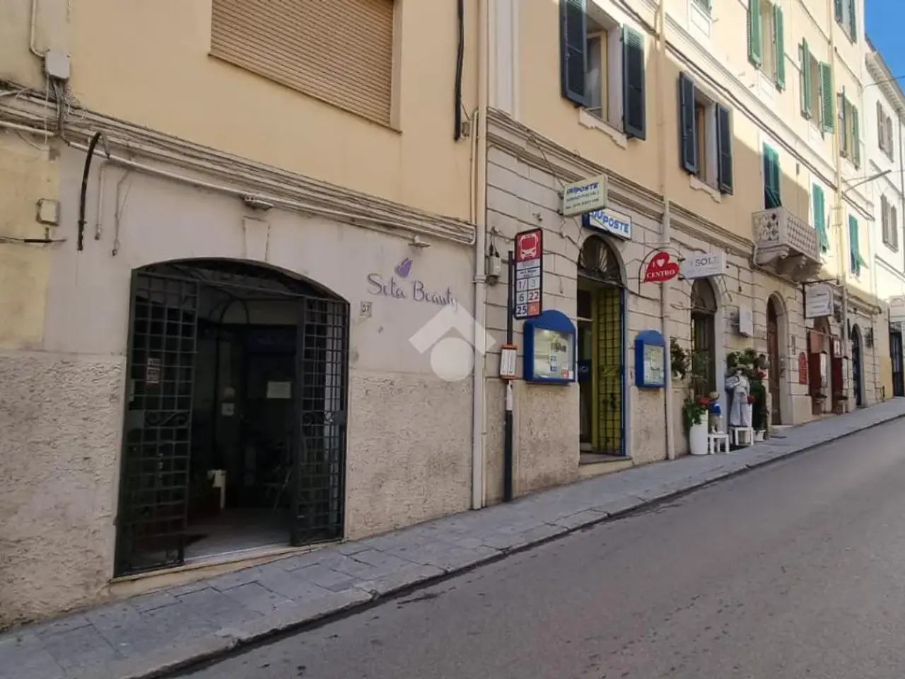 Negozio in Via Manno 37, Sassari, {3} - Foto 1