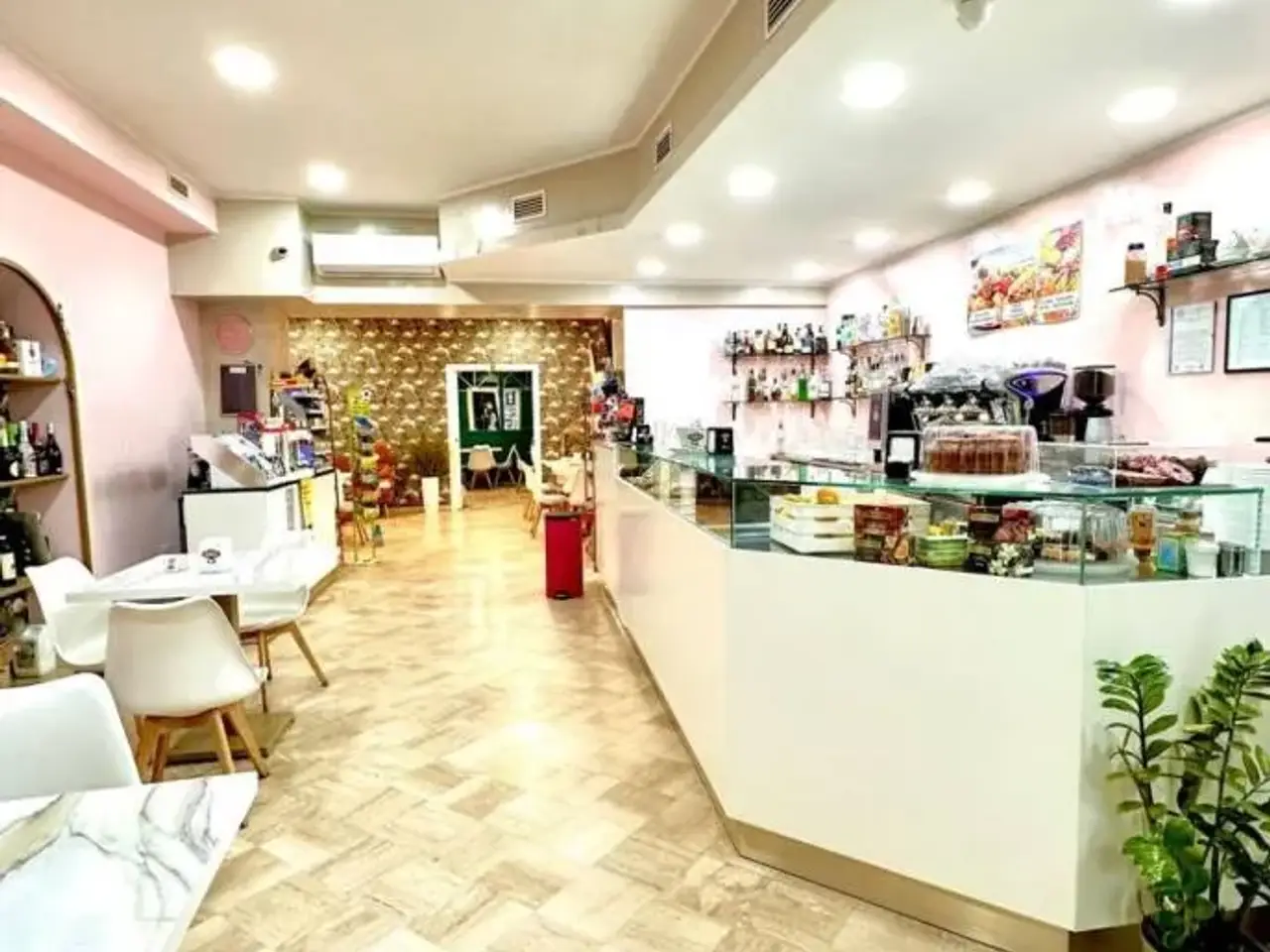 Locale commerciale in Via Fontana di Papa 8, Ariccia, Ariccia, {3} - Foto 1